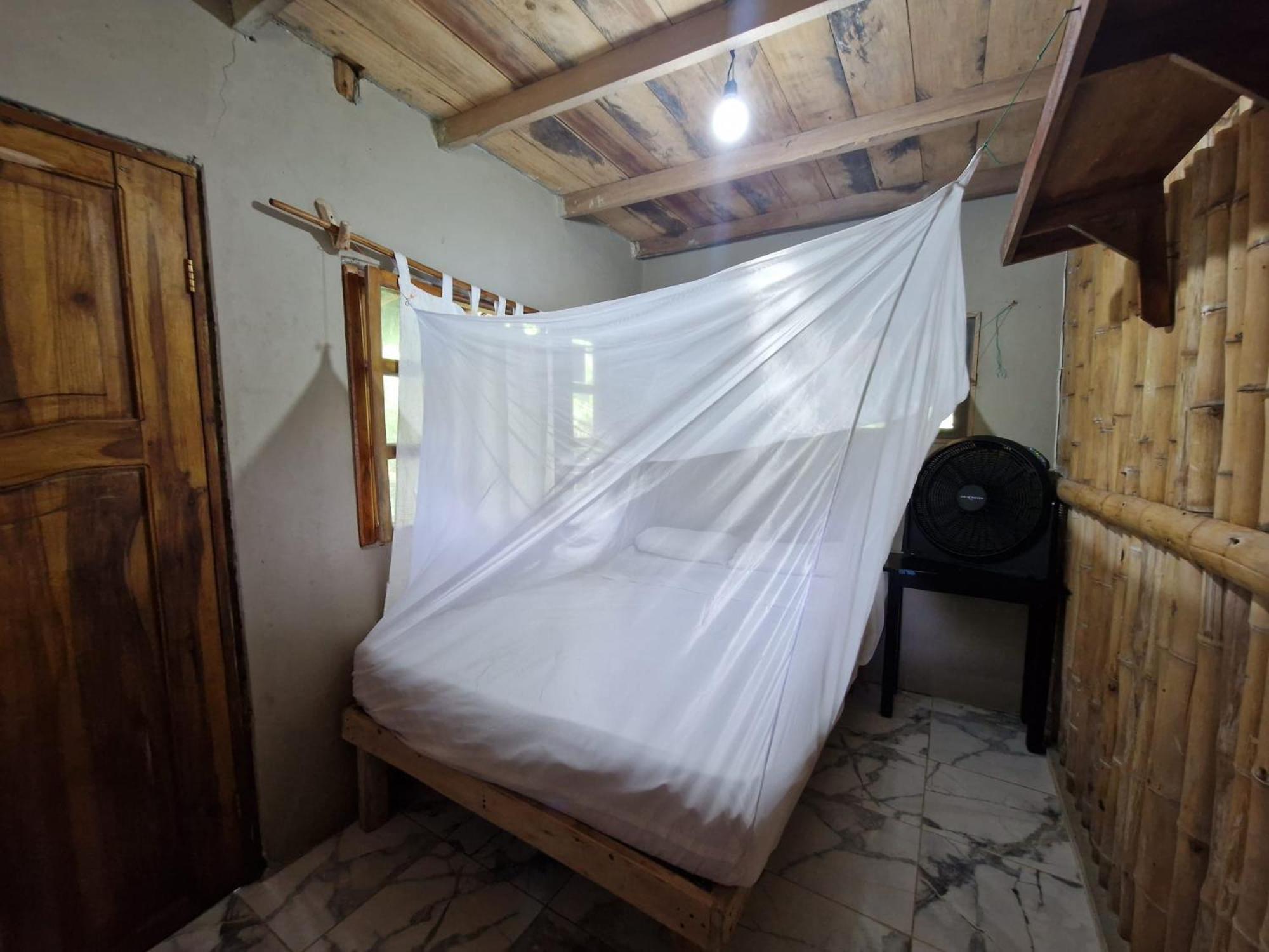 Kamala Surf & Backpacker Hostel Montañita Kültér fotó