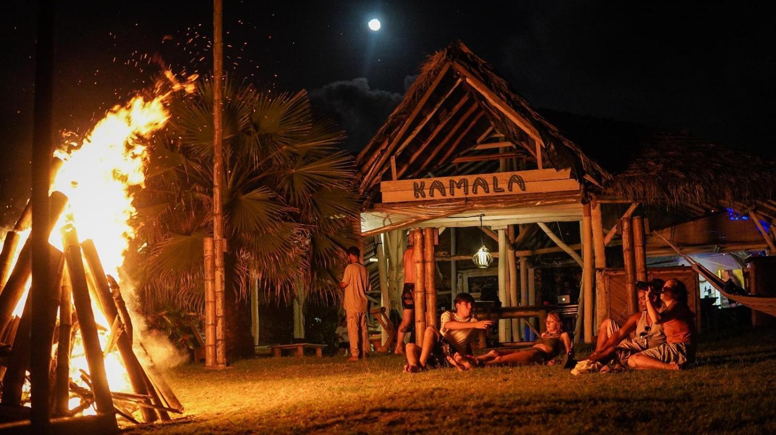 Kamala Surf & Backpacker Hostel Montañita Kültér fotó