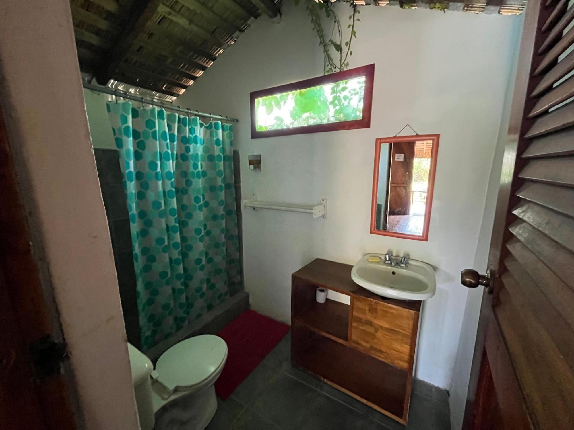 Kamala Surf & Backpacker Hostel Montañita Szoba fotó