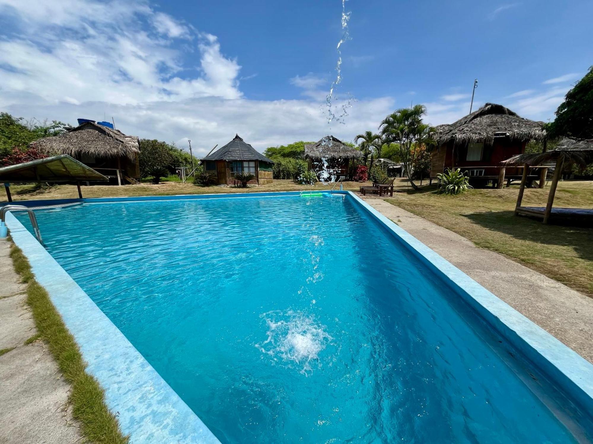 Kamala Surf & Backpacker Hostel Montañita Kültér fotó
