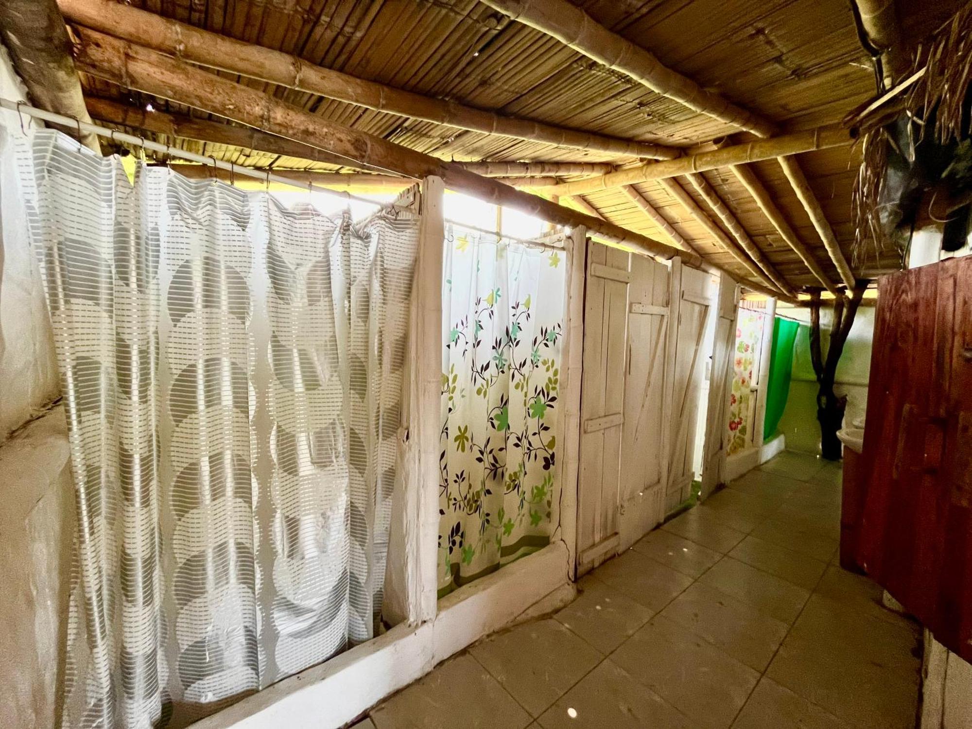 Kamala Surf & Backpacker Hostel Montañita Kültér fotó